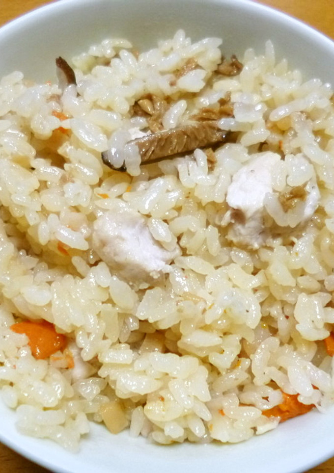 炊飯器で「釜めしの素」の釜めしを炊くコツ-レシピのメイン写真