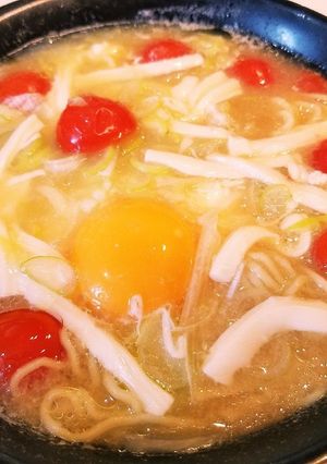 トマトチーズ味噌ラーメン-レシピのメイン写真