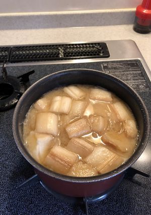 ジャガイモ・玉ねぎ・麩の味噌汁-レシピのメイン写真