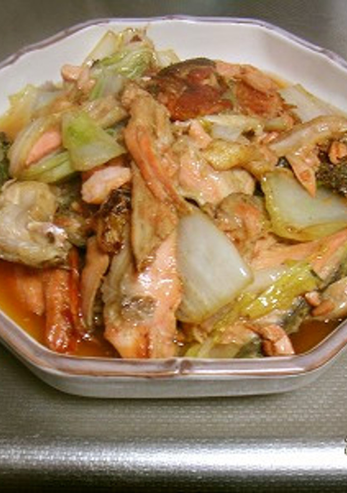 安価な鮭のアラを使った白菜の煮物-レシピのメイン写真