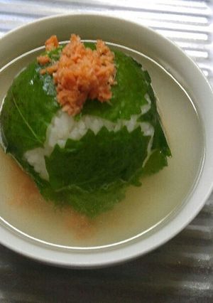 シソ巻きおにぎりで出汁茶漬け-レシピのメイン写真