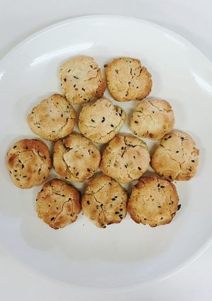 手作りおやつ。きなことごまの豆乳クッキー-レシピのメイン写真