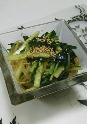簡単小鉢♪絶品!中華風春雨サラダ-レシピのメイン写真