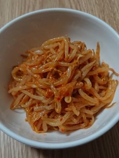 簡単☆ピリ辛 味噌もやしナムル-レシピのメイン写真