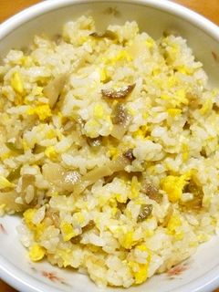 シンプル♪かんたん♪ザーサイと卵の炒飯♪-レシピのメイン写真