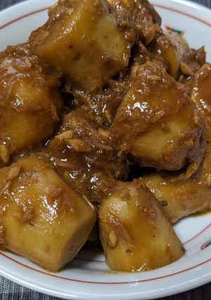 里芋とツナの赤味噌煮-レシピのメイン写真