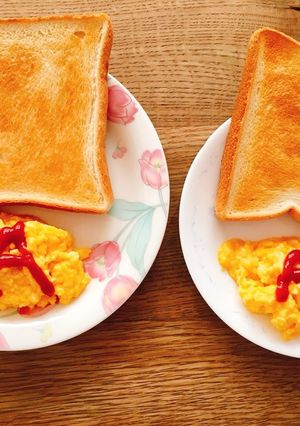 簡単！チーズ入りスクランブルエッグ-レシピのメイン写真