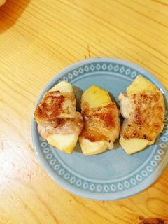 簡単!りんごの豚肉巻き-レシピのメイン写真