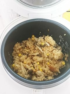 しめじとコーンの炊き込みご飯-レシピのメイン写真