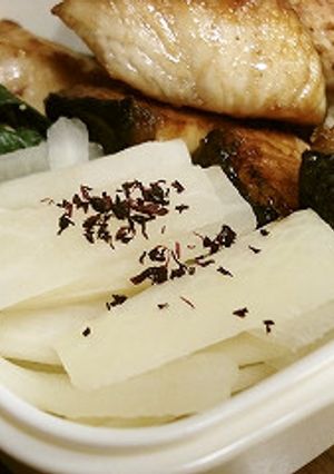 お弁当に♪大根の即席甘酢漬け-レシピのメイン写真