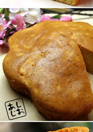 桜餡とサツマイモの春色♪バターケーキ-レシピのメイン写真
