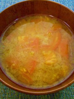 トマトとみょうがの味噌汁by草津市-レシピのメイン写真