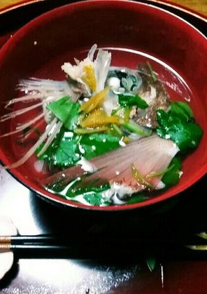 シンプルな基本の味(^q^)真鯛✨の潮汁-レシピのメイン写真