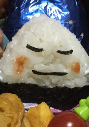 ＊國村隼似？＊女子高生の笑えるキャラ弁w-レシピのメイン写真
