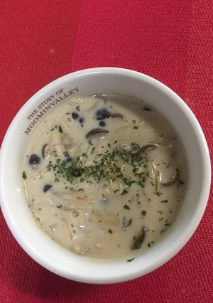 鶏ミンチとシメジのクリームスープ-レシピのメイン写真