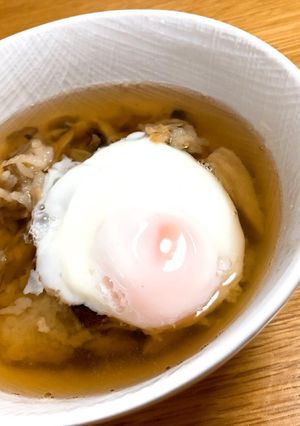 炊き込みご飯リメイク!月見出汁茶漬け-レシピのメイン写真