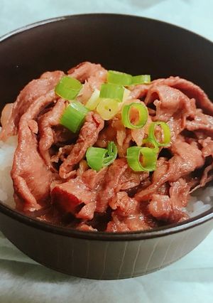 3分で！簡単♪薄切り牛肉のすき焼き風☆-レシピのメイン写真