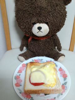 だし巻きベーコン卵とトマトのトースト-レシピのメイン写真
