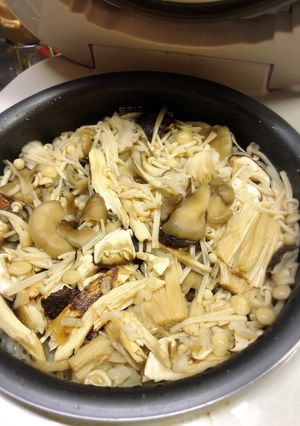 誰でもてきる簡単マツタケご飯-レシピのメイン写真