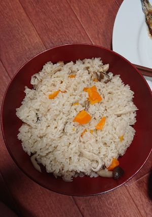 【体育系学生】キノコと鶏の旬炊き込み御飯-レシピのメイン写真