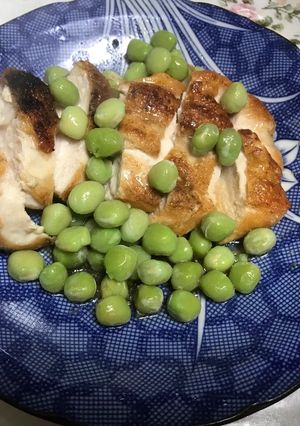 鶏胸2枚をいっぺんに2品に-レシピのメイン写真