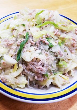 キャベツ、挽き肉、春雨で中華風野菜炒め-レシピのメイン写真