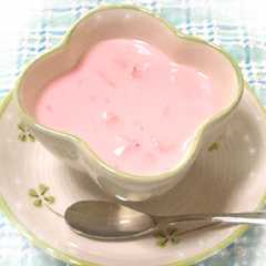 รูปของ たっぷりいちごのヨーグルト