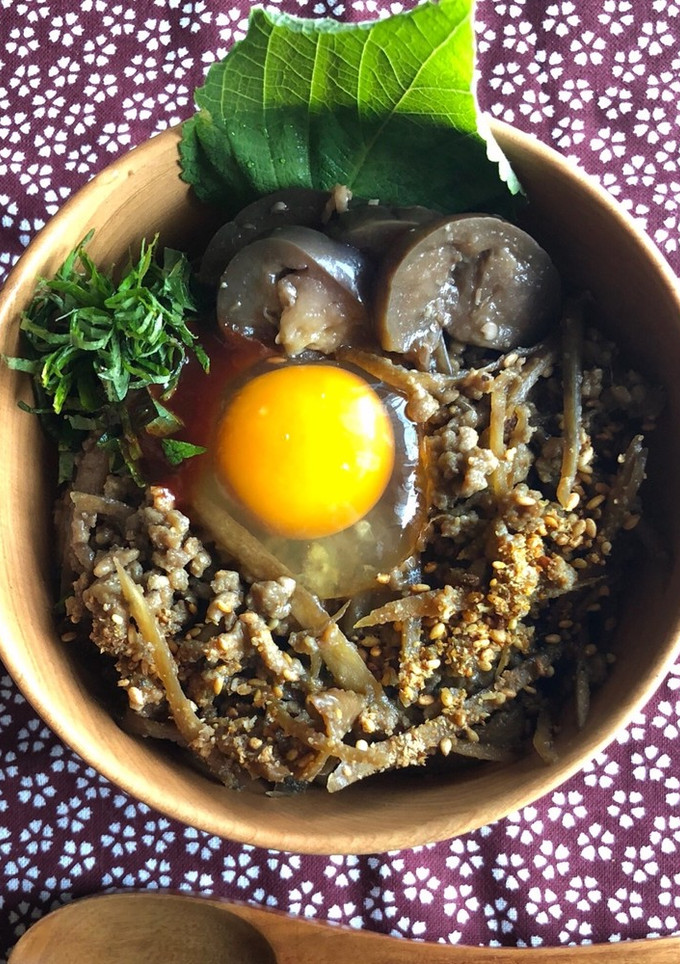 旨味たっぷり♪ゴボウと舞茸の味噌そぼろ-レシピのメイン写真