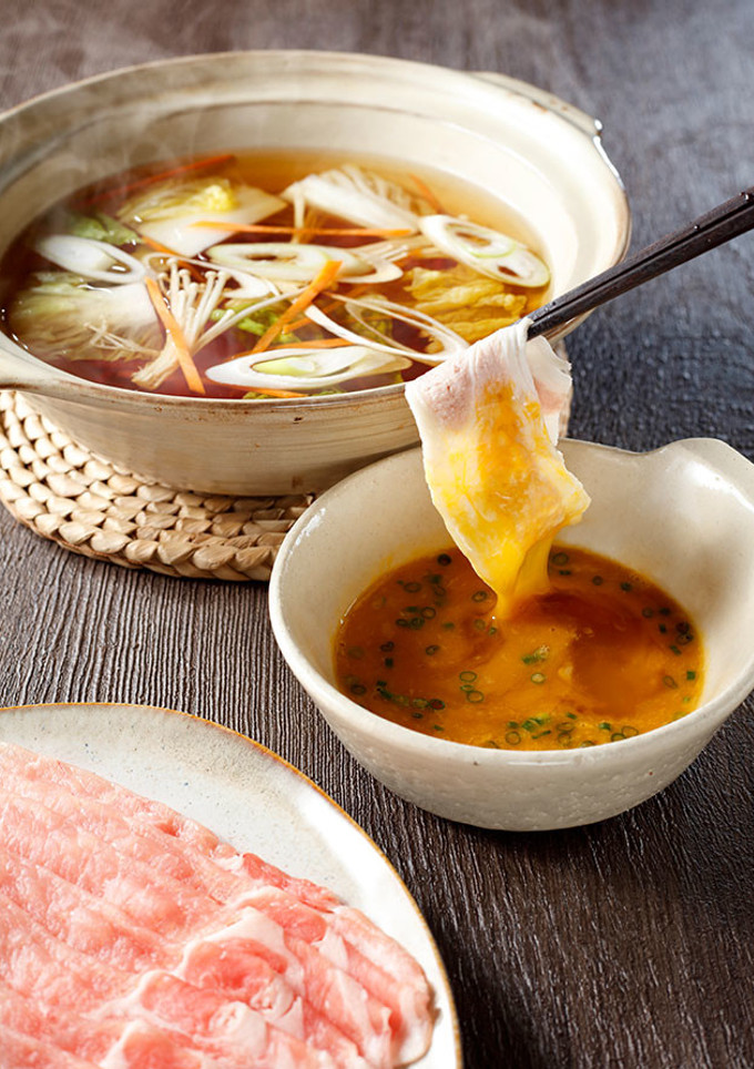 とろ～り濃厚♪卵だれで食べる豚しゃぶ鍋-レシピのメイン写真