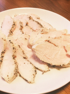 放置で簡単!しっとりサラダチキン!-レシピのメイン写真