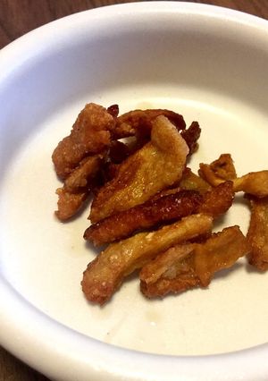 その皮捨てないで！カリカリ鶏皮-レシピのメイン写真
