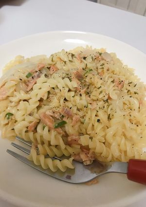 時短☆クルルでサーモンのクリームパスタ風-レシピのメイン写真