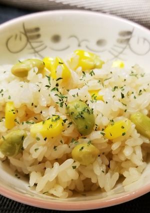 コーンと枝豆の洋風ご飯-レシピのメイン写真