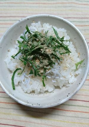 早炊きで、大葉しらす丼(^-^)-レシピのメイン写真