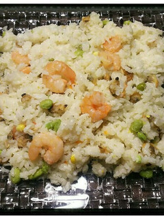 簡単☆美味しい☆お店のエビピラフ-レシピのメイン写真