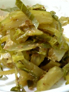 カリフラワーの葉の炒め煮-レシピのメイン写真