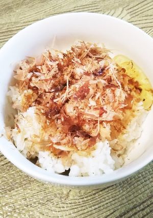 かつお節たっぷり卵かけご飯-レシピのメイン写真