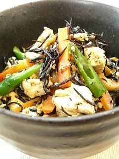ひじき入り!栄養満点♬炒り豆腐♡-レシピのメイン写真