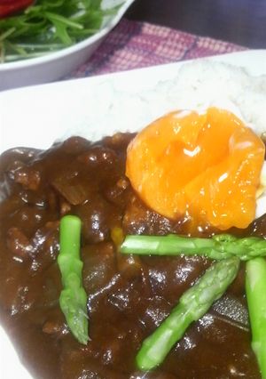 簡単☆アスパラガスのカレー・卵のせ☆-レシピのメイン写真