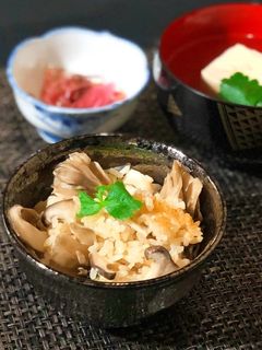 炊飯器で!簡単すぎる きのこ炊き込みご飯-レシピのメイン写真