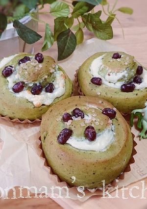 クリームチーズと抹茶のうずまきパン-レシピのメイン写真