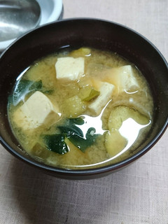 美味!那須と豆腐とわかめのお味噌汁-レシピのメイン写真