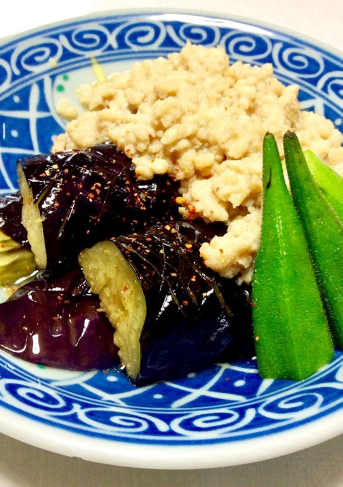 色鮮やか♪揚げなすのそぼろあんかけ-レシピのメイン写真