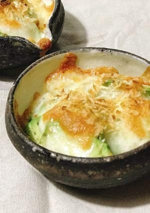 アボカドと蒸しりんごチーズ焼き-レシピのメイン写真