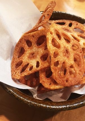 カリッ✨と香ばしい、れんこんチップス-レシピのメイン写真