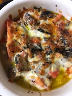 簡単!鯖の水煮缶とトマトのチーズ焼き-レシピのメイン写真