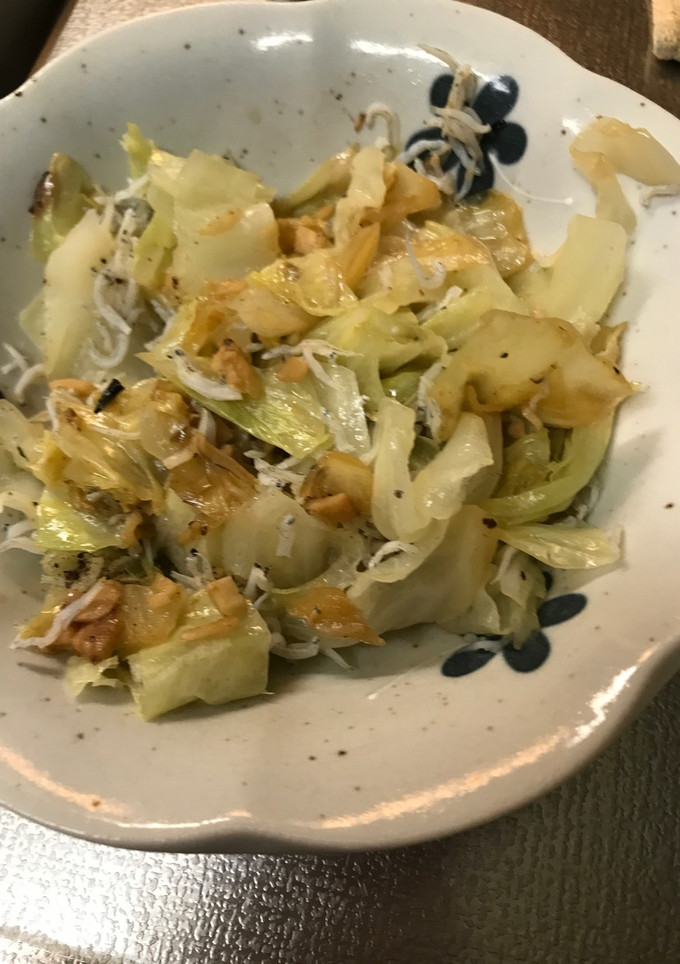 キャベツとしらすの蒸し焼き-レシピのメイン写真