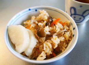 チキン缶詰で炊き込みご飯※シーチキンでも-レシピのメイン写真