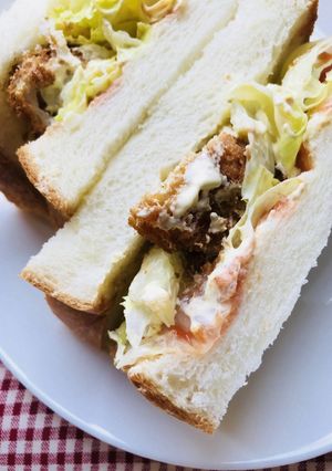 お手軽☆惣菜パックのヒレカツサンド-レシピのメイン写真