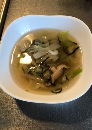 簡単、キャベツ椎茸大根のスープ。-レシピのメイン写真